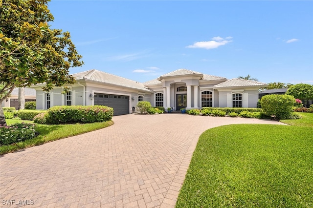 1624 Manchester Ct, Naples, FL 34109 - photo 3