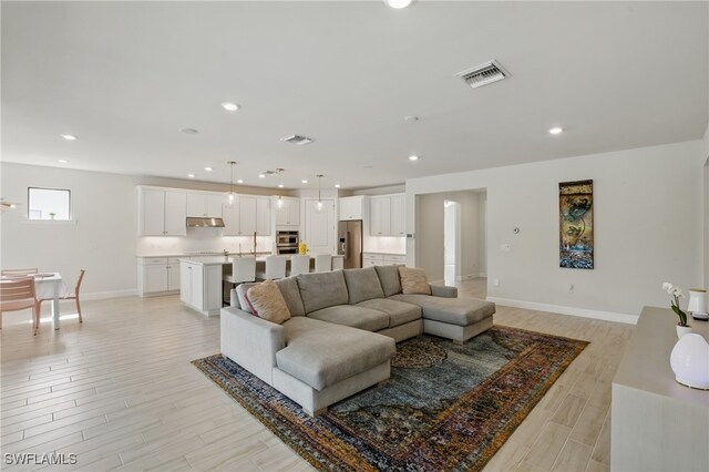 12905 Hadley Ct, Fort Myers, FL 33913 - photo 5