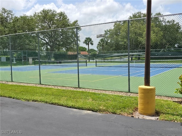 605 Squire Cir Unit 203, Naples, FL 34104 - view of tennis court