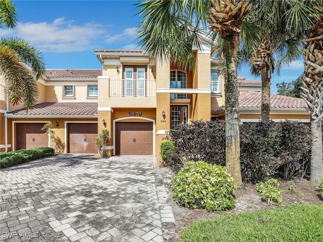10370 Glastonbury Cir Unit 202, Fort Myers, FL 33913 - photo 3