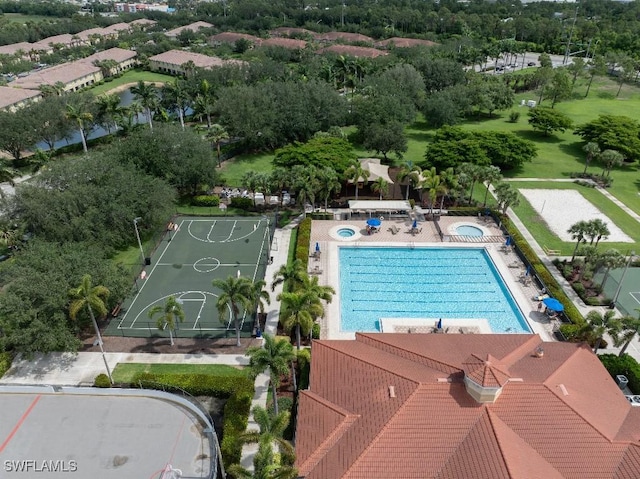 12455 Muddy Creek Ln, Fort Myers, FL 33913 - bird's eye view of a pool area