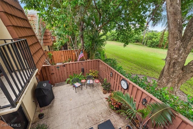5249 Cedarbend Dr Unit 2, Fort Myers, FL 33919 - view of patio with area for grilling