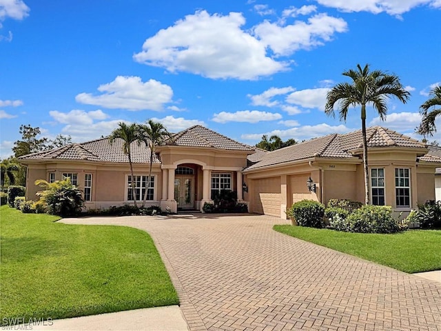 7488 Treeline Dr, Naples, FL 34119 - photo 1