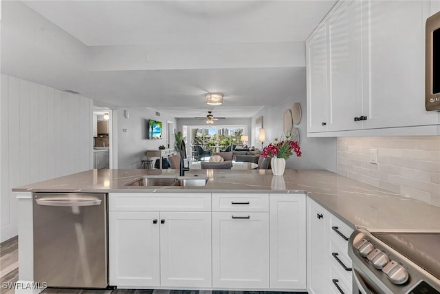 4200 Belair Ln Unit 303, Naples, FL 34103 - photo 9