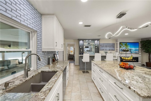 4476 Windjammer Ln, Fort Myers, FL 33919 - photo 17
