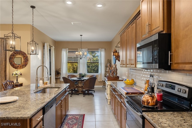 3286 Baravaldo Cir, Cape Coral, FL 33909 - photo 11