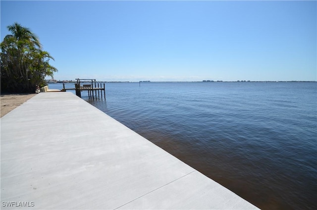 228 Bayshore Dr, Cape Coral, FL 33904 - photo 15