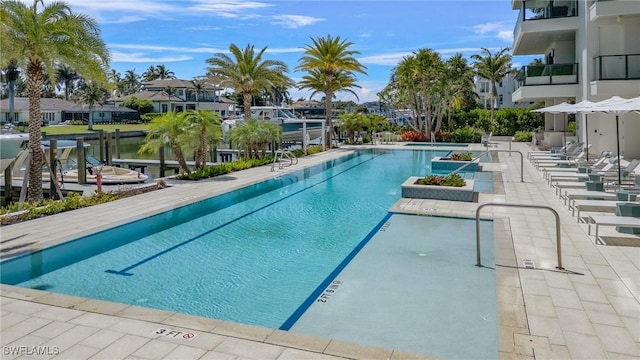 1820 Gulf Shore Blvd N Unit 202, Naples, FL 34102 - photo 37