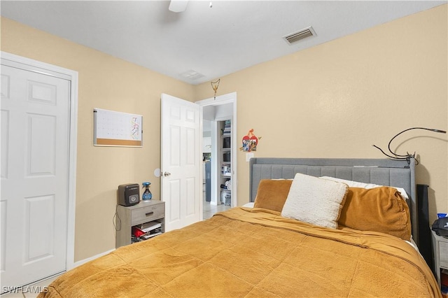 866 Carbon St E, Lehigh Acres, FL 33974 - bedroom featuring a ceiling fan