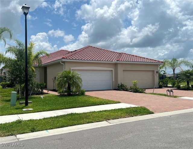 2640 Vine Ave, Naples, FL 34120 - photo 1