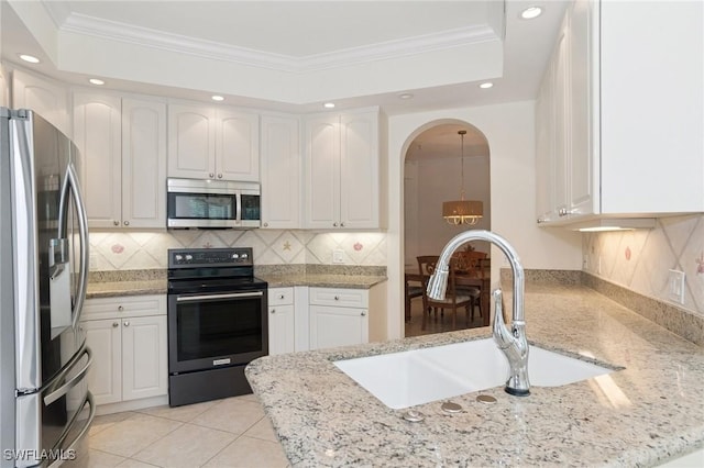 7024 Pelican Bay Blvd Unit F101, Naples, FL 34108 - photo 5