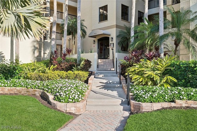 7024 Pelican Bay Blvd Unit F101, Naples, FL 34108 - photo 17