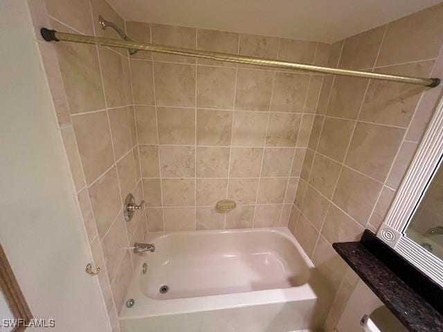 340 Horse Creek Dr Unit 307, Naples, FL 34110 - photo 25