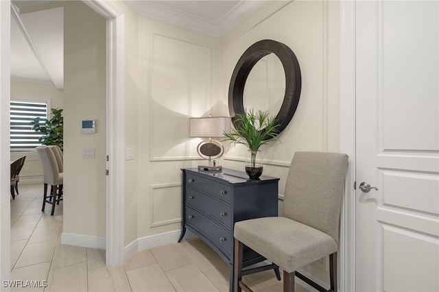 16382 Viansa Way Unit 3-202, Naples, FL 34110 - detailed view of crown molding and baseboards