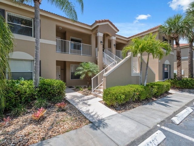 6310 Huntington Lakes Cir Unit 203, Naples, FL 34119 - photo 3