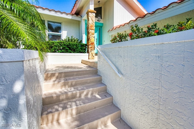 1226 Par View Dr, Sanibel, FL 33957 - view of stairs
