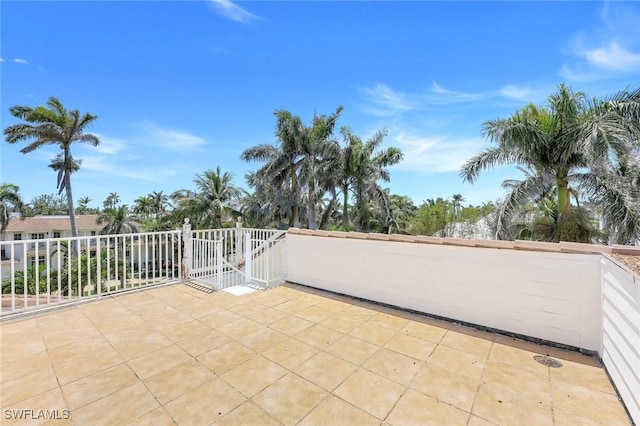 1550 Gordon Dr, Naples, FL 34102 - photo 41