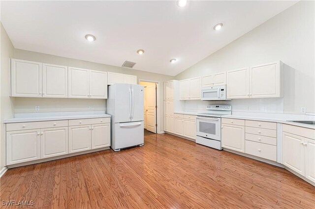 3988 Reflection Ct, Naples, FL 34109 - photo 15