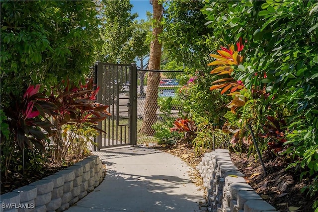 1265 Egrets Lndg Unit 202, Naples, FL 34108 - photo 5