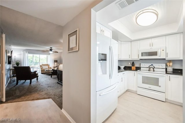 5651 Rattlesnake Hammock Rd Unit C-201, Naples, FL 34113 - photo 2