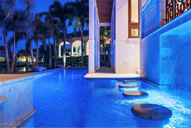 2233 Forrest Ln, Naples, FL 34102 - photo 2