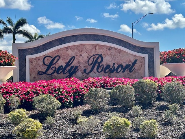 7813 Hawthorne Dr Unit 2403, Naples, FL 34113 - photo 3