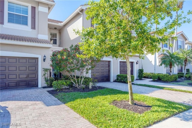 6548 Monterey Pt Unit 202, Naples, FL 34105 - photo 2