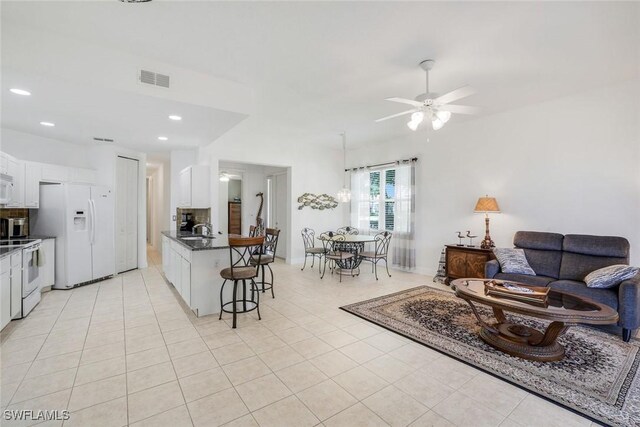 994 Eastham Way Unit V101, Naples, FL 34104 - photo 4
