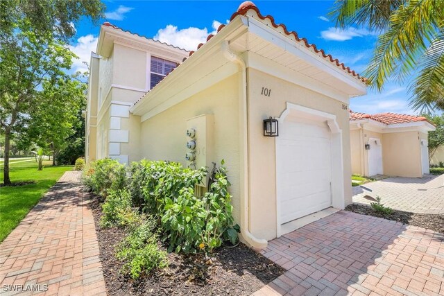 994 Eastham Way Unit V101, Naples, FL 34104 - photo 2
