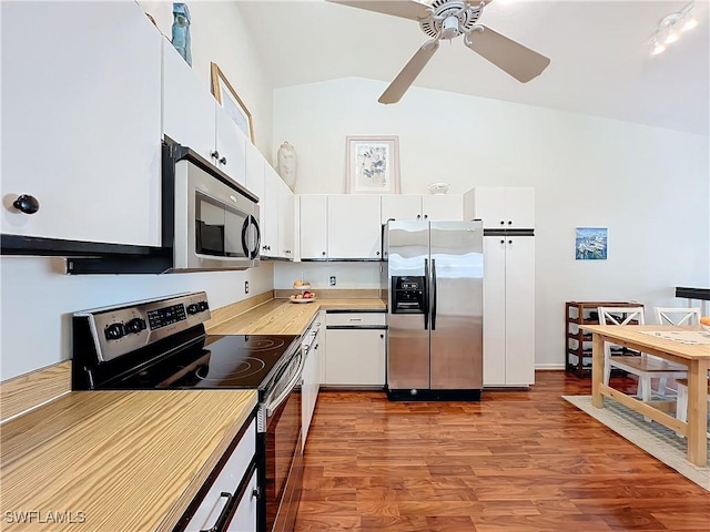 2126 Tama Cir Unit 201, Naples, FL 34112 - photo 11