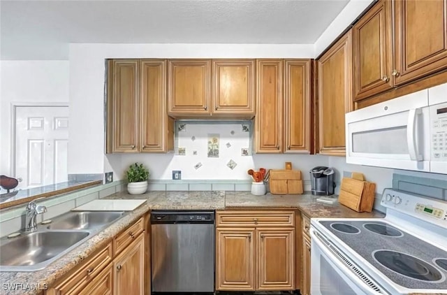 1220 Reserve Way Unit 107, Naples, FL 34105 - photo 2