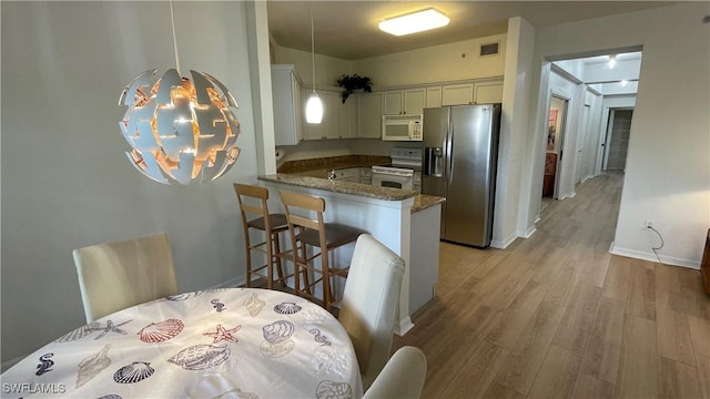 10041 Lake Cove Dr Unit 202, Fort Myers, FL 33908 - photo 11
