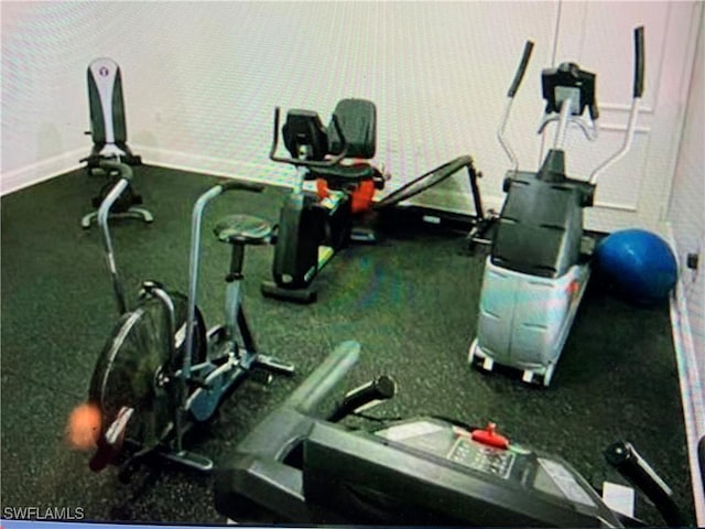 10041 Lake Cove Dr Unit 202, Fort Myers, FL 33908 - view of workout area