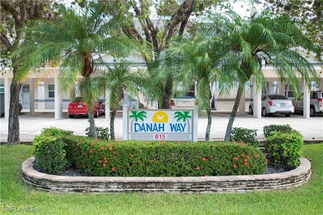 615 Rose Garden Rd Unit 10, Cape Coral, FL 33914 - photo 2