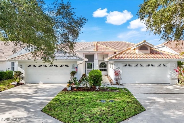 2266 Stacil Cir Unit 3, Naples, FL 34109 - photo 3