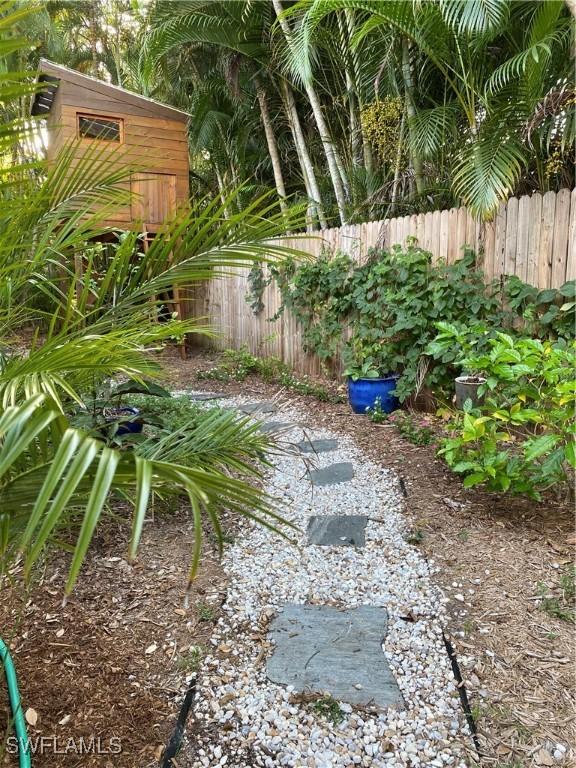 1239 Morningside Dr, Fort Myers, FL 33901 - photo 14