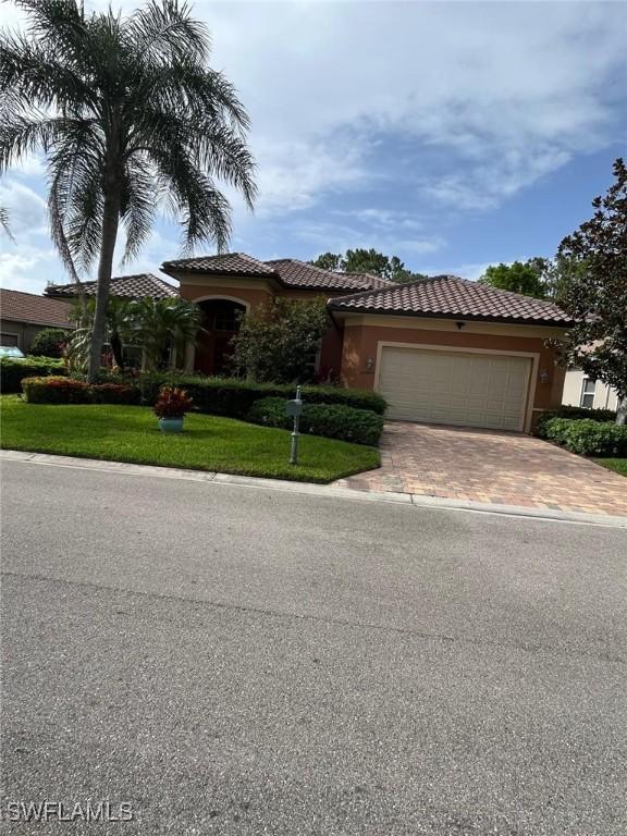 10263 Avonleigh Dr, Bonita Springs, FL 34135 - photo 4