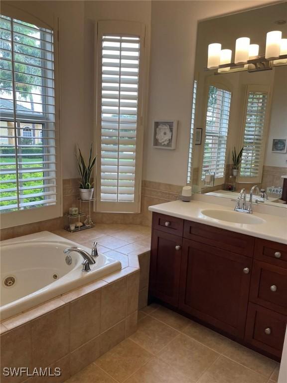 10263 Avonleigh Dr, Bonita Springs, FL 34135 - photo 33
