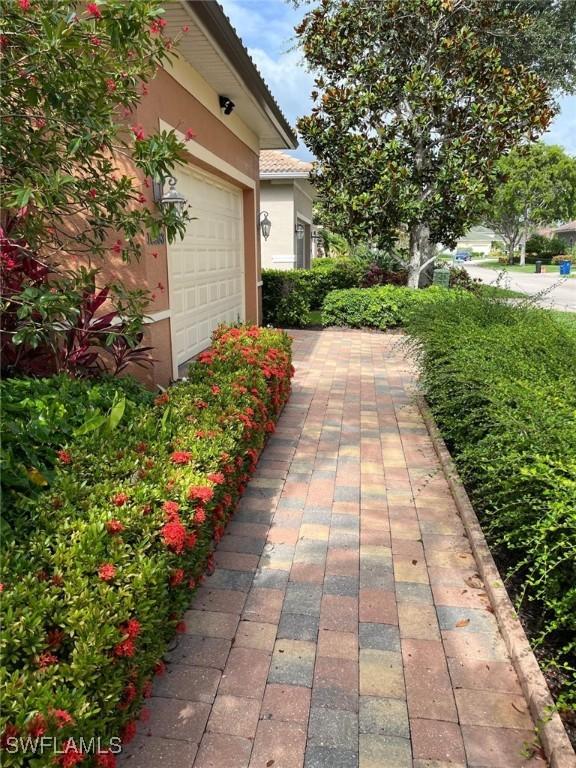 10263 Avonleigh Dr, Bonita Springs, FL 34135 - photo 43