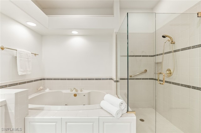 3051 Lancaster Dr Unit 2, Naples, FL 34105 - photo 17