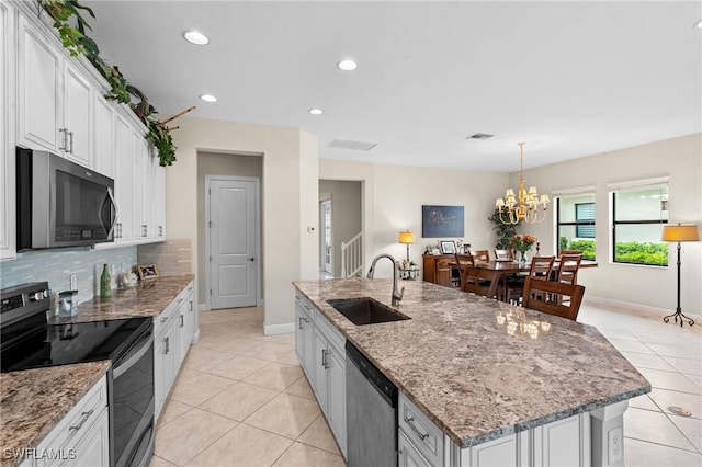4103 Raffia Dr, Naples, FL 34119 - photo 8