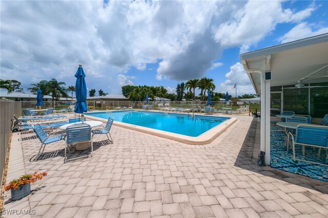 8649 Flores Ct, Fort Myers, FL 33907 - photo 26
