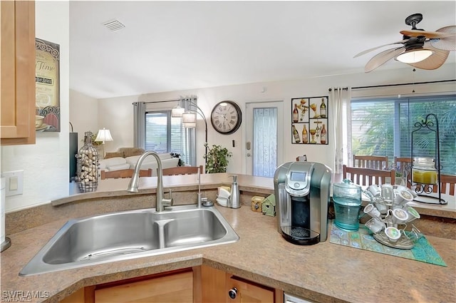 3001 NE 5th Ave, Cape Coral, FL 33909 - photo 16