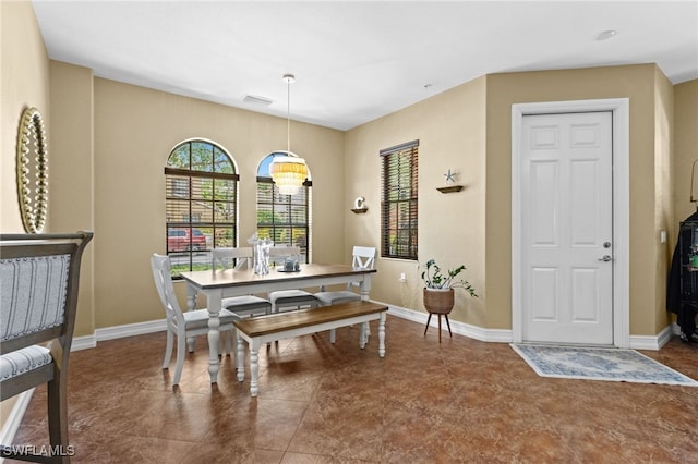 9114 Chula Vista Ln Unit 11901, Naples, FL 34113 - dining area featuring baseboards