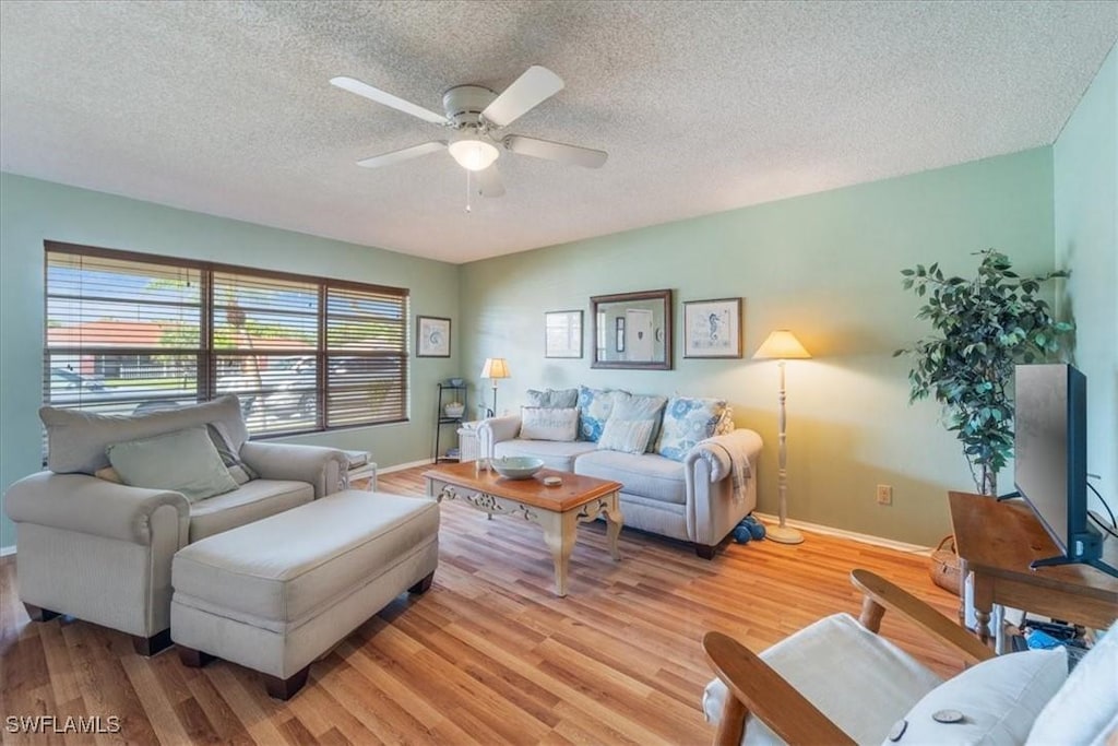 607 SE 47th St Unit 6, Cape Coral, FL 33904 - photo 1