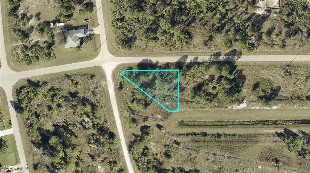 1014 Darlington St, Lehigh Acres, FL 33974 - photo 1