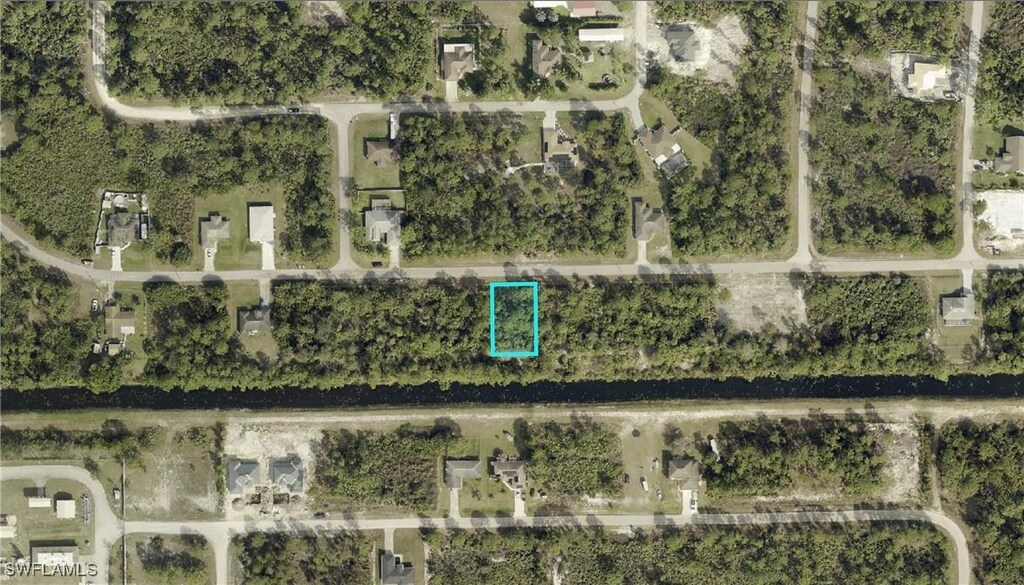 928 Kanuga St E, Lehigh Acres, FL 33974 - photo 2