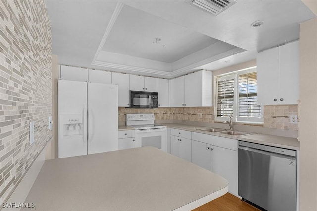 3102 SE 8th Ave, Cape Coral, FL 33904 - photo 10