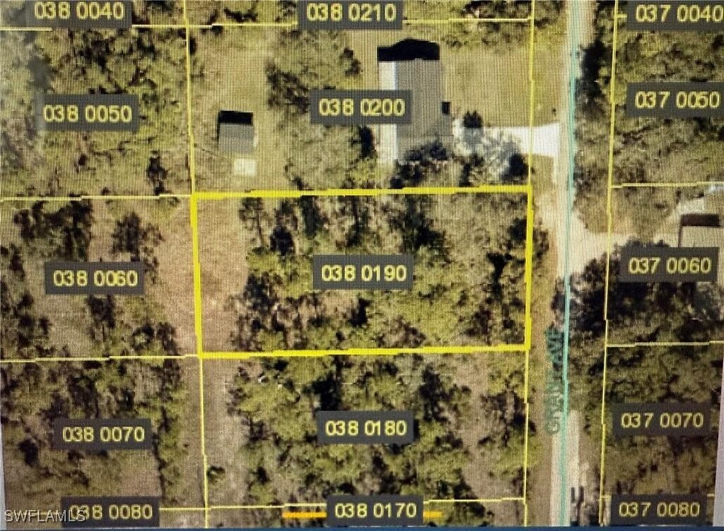2313 Grant Ave, Alva, FL 33920