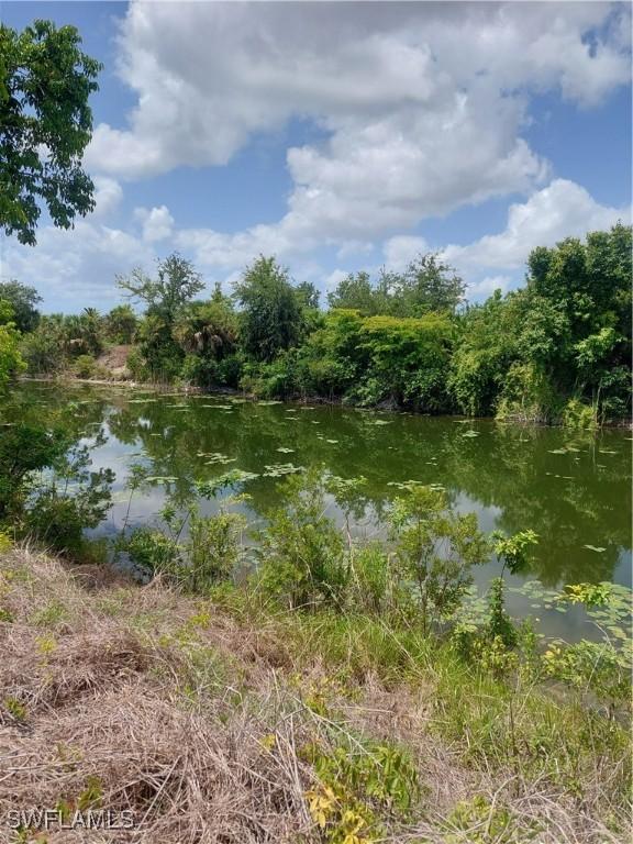 2312 NE 19th Pl, Cape Coral, FL 33909